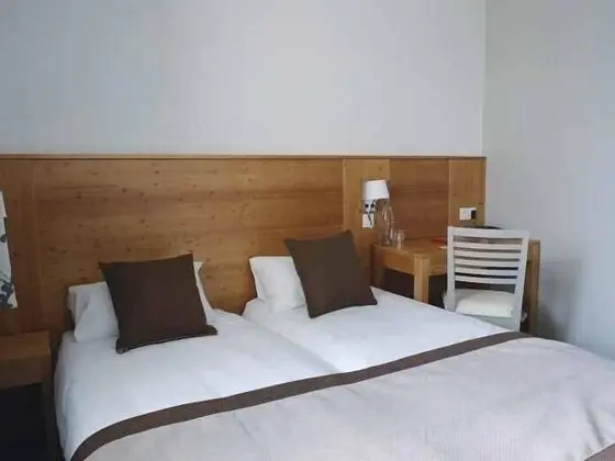 Standard Dört Kişilik Oda