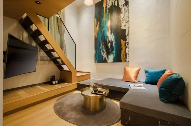 Deluxe Çatı Katı (Loft)