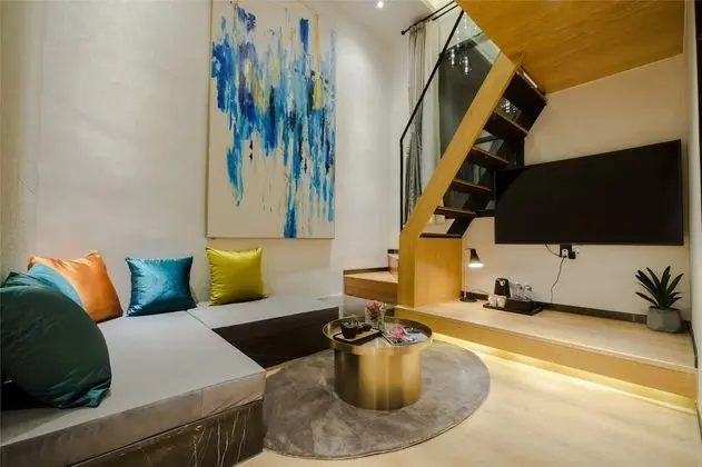 Deluxe Çatı Katı (Loft)