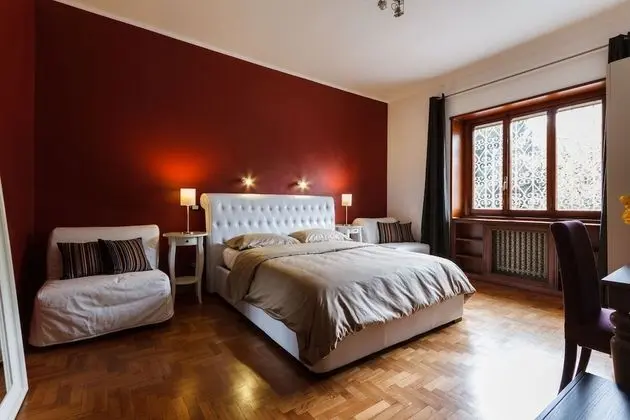 Comfort Tek Büyük Yataklı Oda