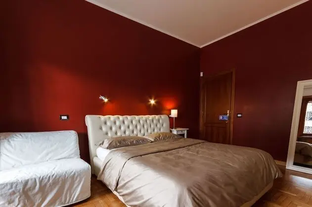 Comfort Tek Büyük Yataklı Oda