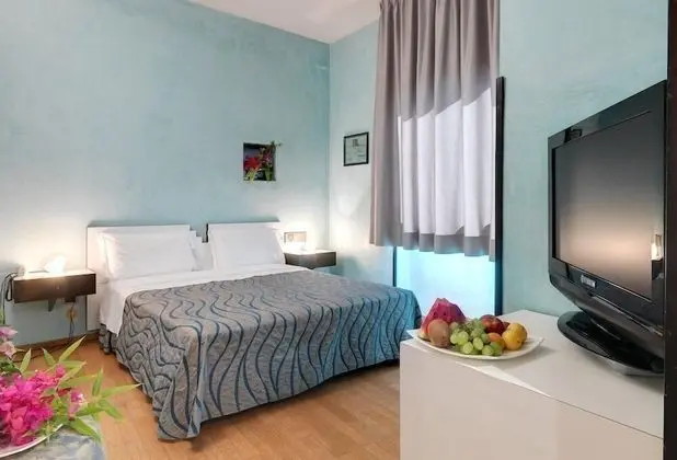 Standard Tek Büyük veya İki Ayrı Yataklı Oda