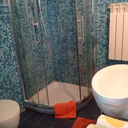 Tek Büyük Yataklı Oda, Balkon, Şehir Manzaralı