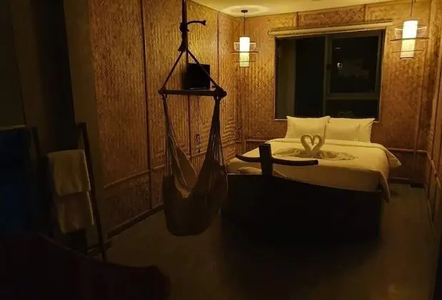 Deluxe Tek Büyük Yataklı Oda, Bahçe Manzaralı