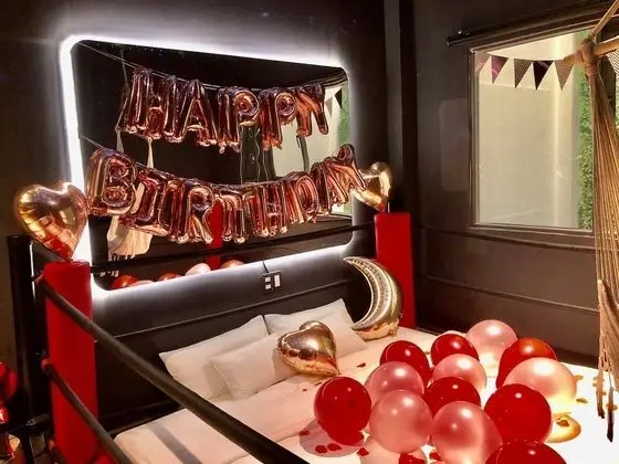 Deluxe Tek Büyük Yataklı Oda, Bahçe Manzaralı