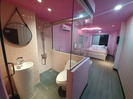 Deluxe Tek Büyük Yataklı Oda, Bahçe Manzaralı