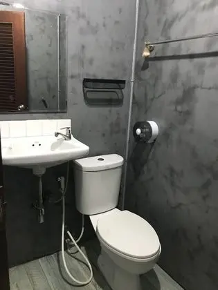 Budget Single Room with Private Bathroom