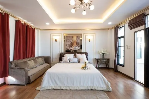 Deluxe Villa