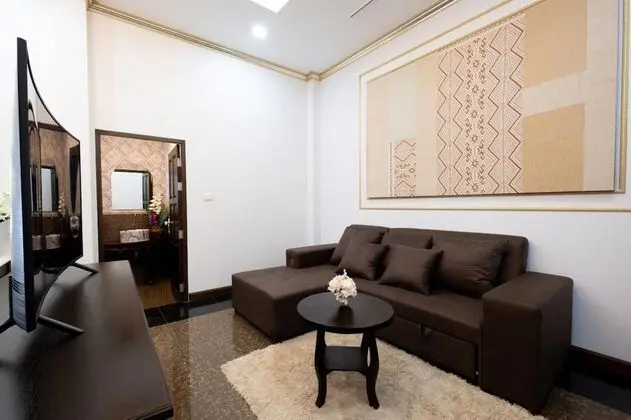 Deluxe Villa