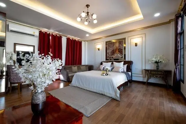 Deluxe Villa