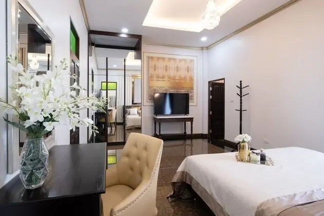 Deluxe Villa
