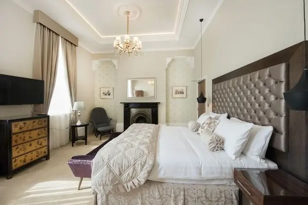 Lansbury Studio Suite