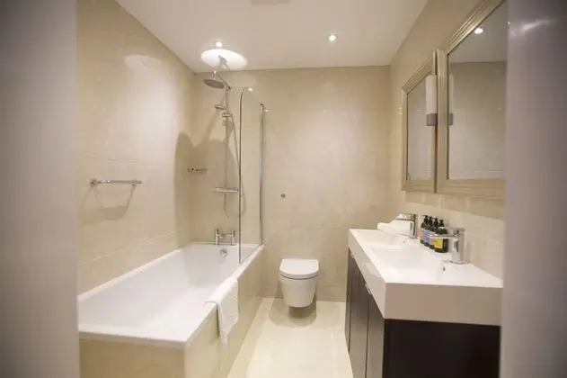 Lansbury Studio Suite