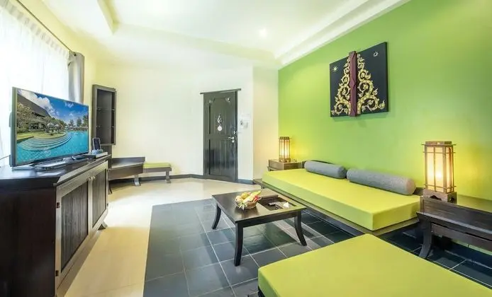 Gold Suite