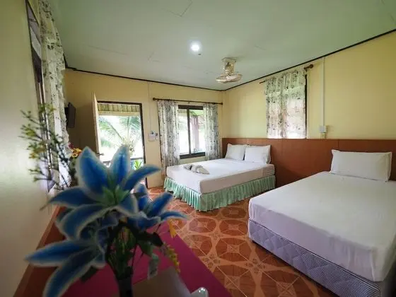 Standard Triple Bungalow Fan