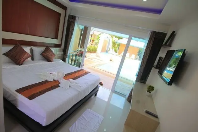 Superior Pool Access Double Bed