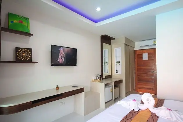 Superior Pool View Double Bed