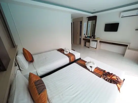Superior Pool View Twin Bed