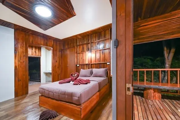 Deluxe Suite With Sea View