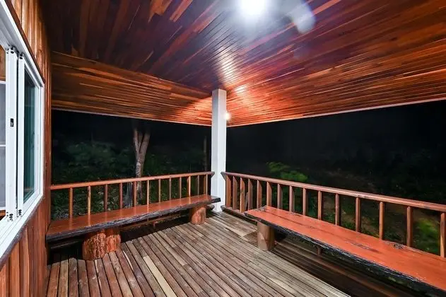 Deluxe Suite With Sea View