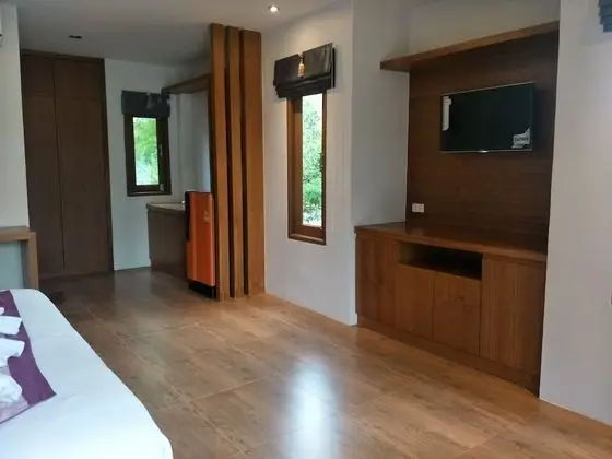 Deluxe Cabana