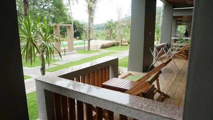 Deluxe Cabana