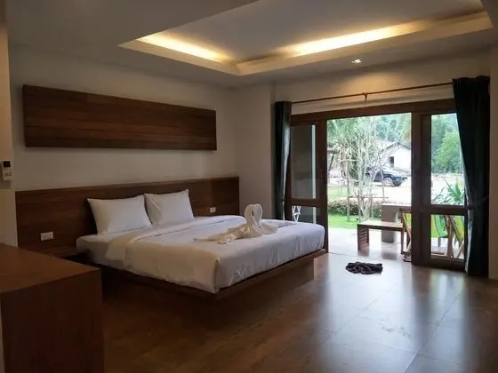 Superior Cabana