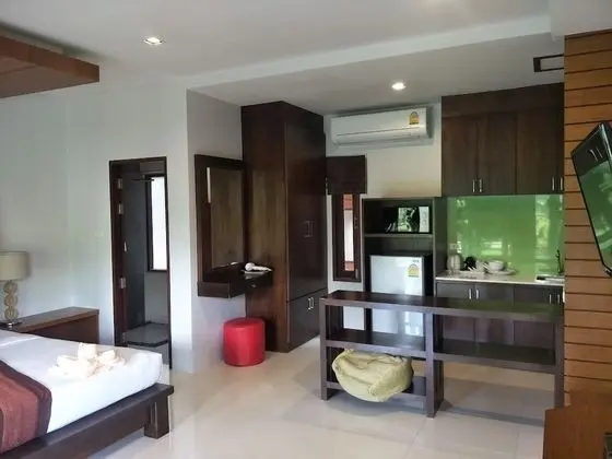 Deluxe Tek Büyük Yataklı Oda, Bahçe Manzaralı
