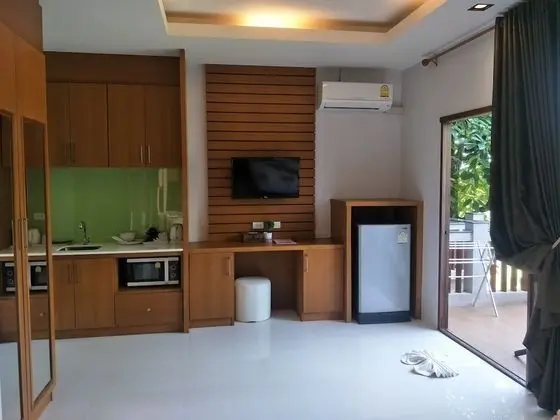 Deluxe Tek Büyük Yataklı Oda, Bahçe Manzaralı