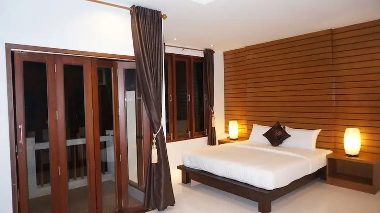 Deluxe Tek Büyük Yataklı Oda, Bahçe Manzaralı
