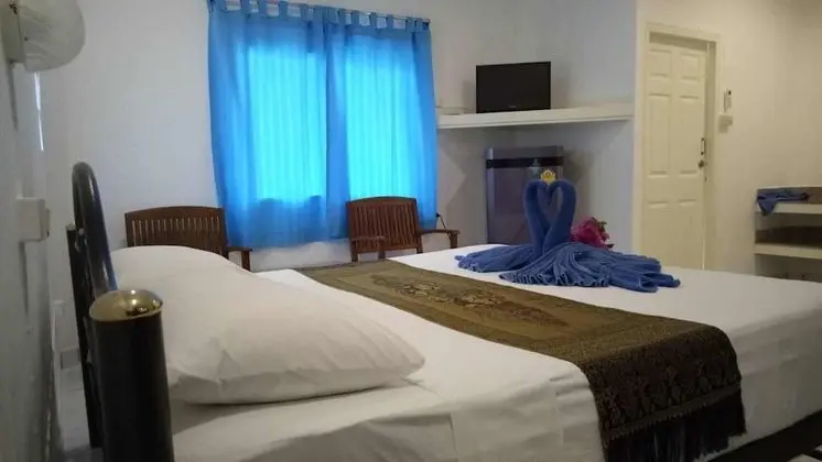 Bungalov, Havuz Kenarı