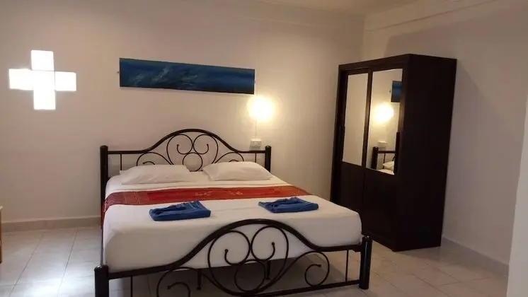 Bungalov, Havuz Kenarı