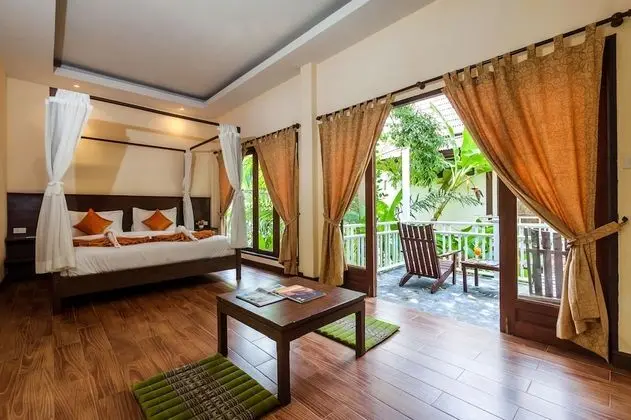 Deluxe Bungalov, Bahçe Manzaralı