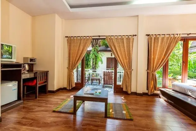 Deluxe Bungalov, Bahçe Manzaralı
