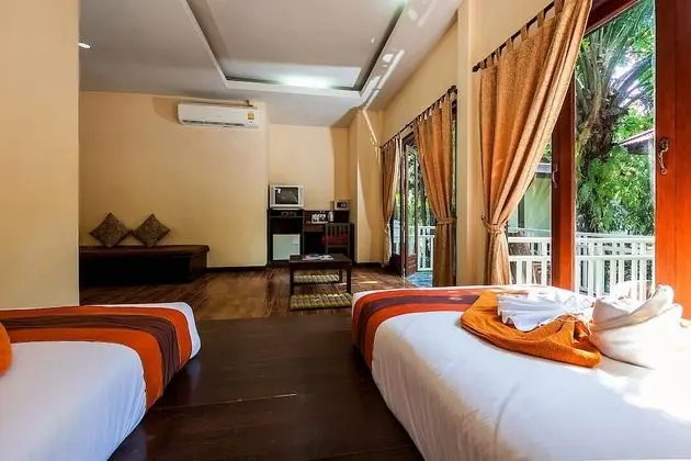 Deluxe Bungalov, Bahçe Manzaralı