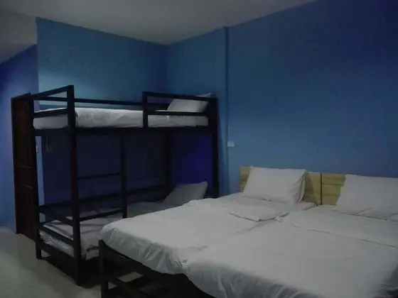 Standard Dört Kişilik Oda, 1 Yatak Odası, 2 Banyolu, Avlu