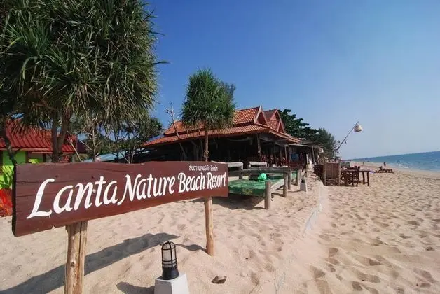 Beach Front Aircon (Beach Side)