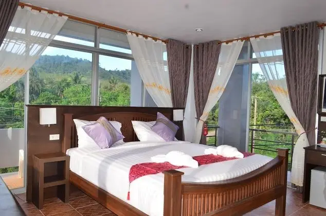 Deluxe Room with Balcony