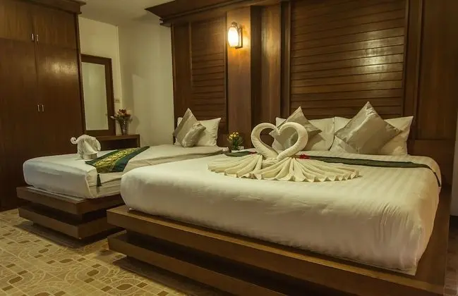 Family Triple Room (1 Double bed and 1 Single bed)