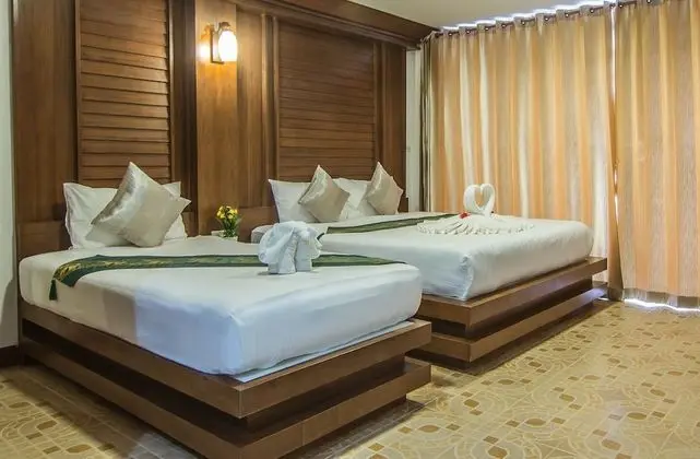 Family Triple Room (1 Double bed and 1 Single bed)