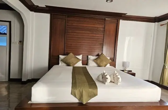 Deluxe Beachside