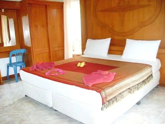 Deluxe Bungalow