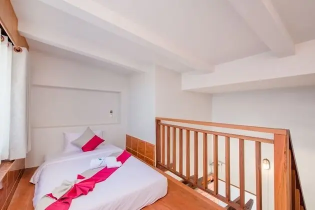 Deluxe Üç Kişilik Oda