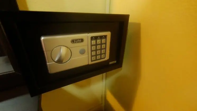 Deluxe Double Room with Air Condition