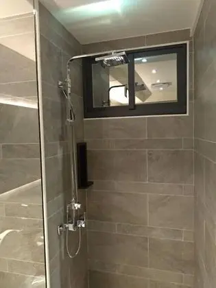 Deluxe Dört Kişilik Oda