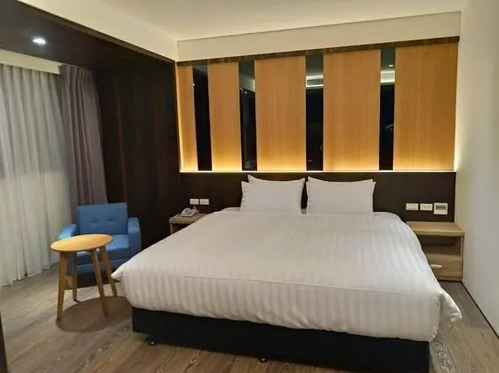 Deluxe Tek Büyük Yataklı Oda