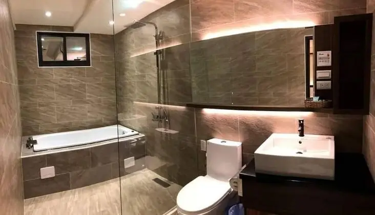 Deluxe Tek Büyük Yataklı Oda, Küvet