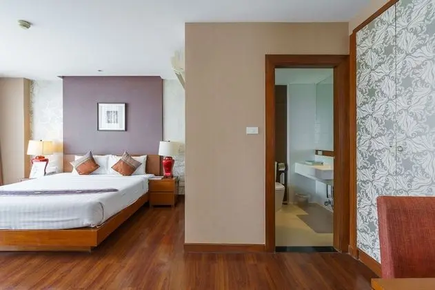 Deluxe Superior Suite