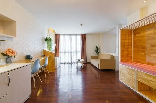 Deluxe Superior Suite