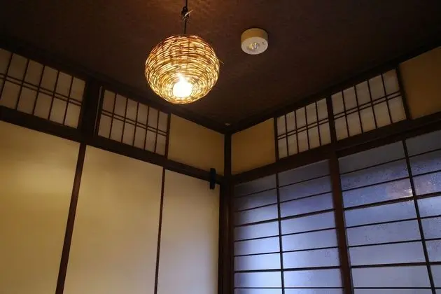 Traditional Oda, Ortak Banyo (3-4 People)
